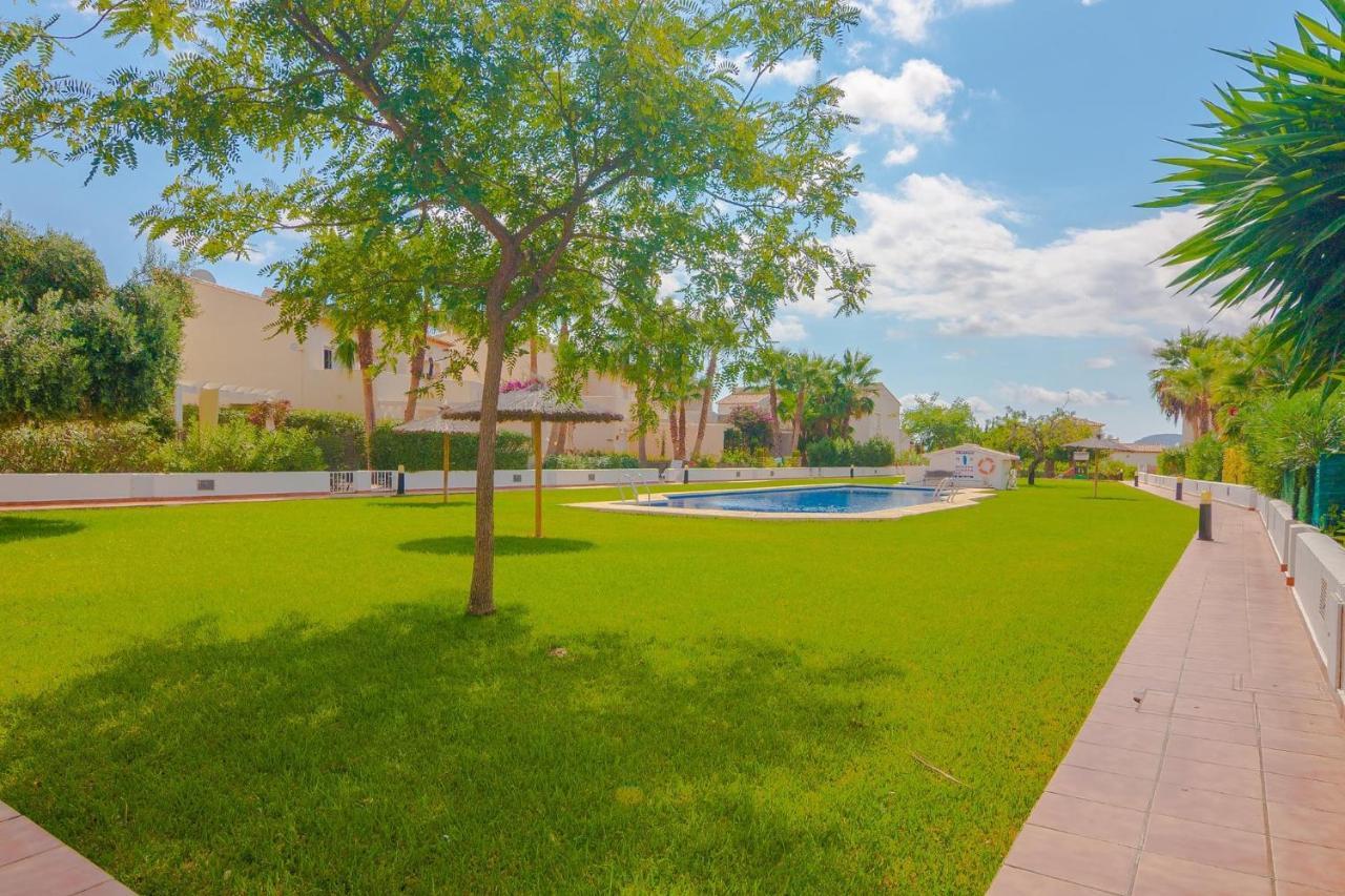 Villas Guzman Margaret カルプ エクステリア 写真