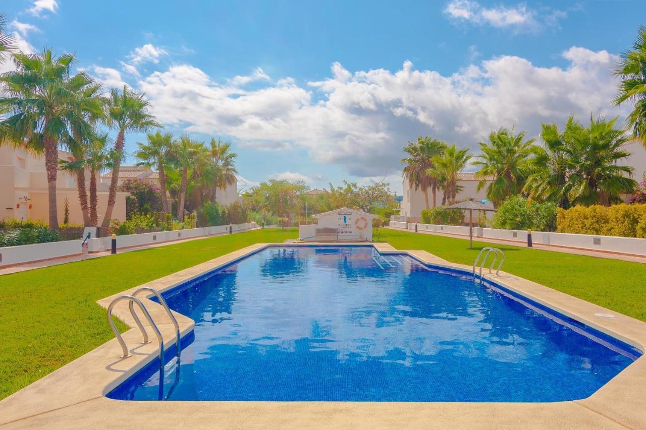 Villas Guzman Margaret カルプ エクステリア 写真